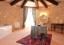 Suites and Confort Rooms Château de La Côte Brantome Dordogne 
